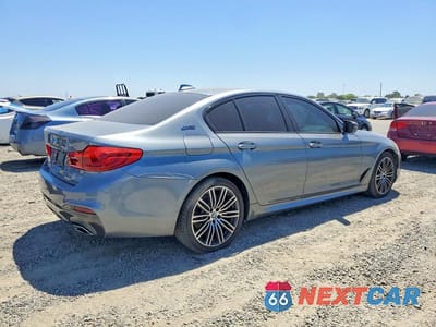 Trzecie zdjęcie samochodu z tyłu: 2019 BMW 530E VIN:WBAJA9C58KB399130 - miniatura