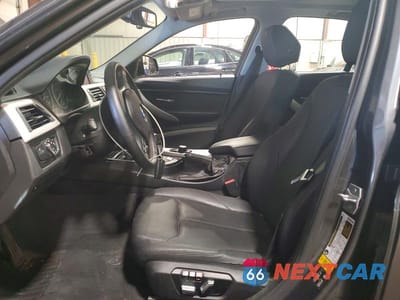 Zdjęcie 7 z 12 samochodu: 2018 BMW 320 XI VIN:WBA8A3C53JA491746 - miniatura