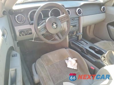 Zdjęcie 8 z 12 samochodu: 2008 FORD MUSTANG VIN:1ZVHT80N485136647 - miniatura