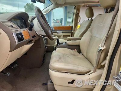 Zdjęcie 7 z 12 samochodu: 2010 CHRYSLER TOWN & COUNTRY LIMITED VIN:2A4RR6DX2AR184754 - miniatura