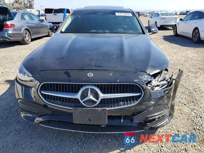Piąte zdjęcie samochodu w środku: 2022 MERCEDES-BENZ C300 VIN:W1KAF4GB3NR062678 - miniatura