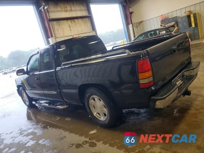 Drugie zdjęcie samochodu z przodu: 2004 GMC NEW SIERRA C1500 VIN:2GTEC19TX41117546 - miniatura
