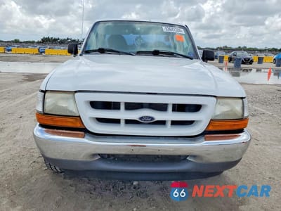 Piąte zdjęcie samochodu w środku: 2000 FORD RANGER VIN:1FTYR10C8YTA34643 - miniatura
