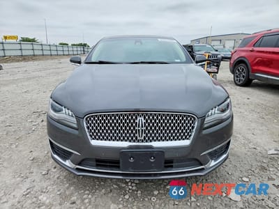 Piąte zdjęcie samochodu w środku: 2019 LINCOLN MKZ RESERVE II VIN:3LN6L5E9XKR621251 - miniatura