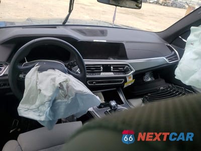 Zdjęcie 8 z 13 samochodu: 2023 BMW X5 XDRIVE45E VIN:5UXTA6C06P9P86934 - miniatura