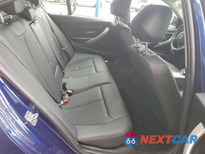 Zdjęcie 10 z 13 samochodu: 2018 BMW 320 I VIN:WBA8E1G50JNU89805 - miniatura