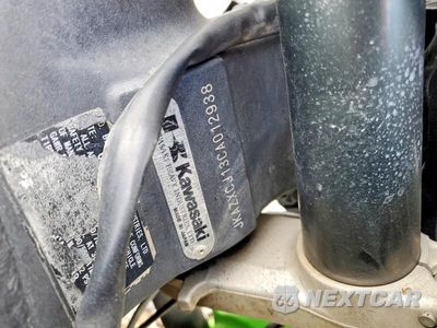 Zdjęcie 9 z 9 samochodu: 2012 KAWASAKI ZX1000 J VIN:JKAZXCJ13CA012938 - miniatura