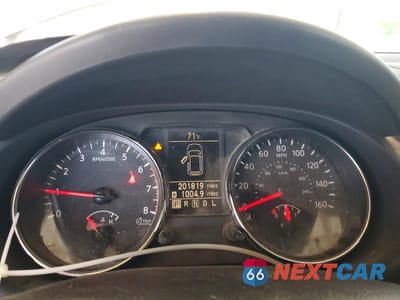 Zdjęcie 9 z 13 samochodu: 2013 NISSAN ROGUE S VIN:JN8AS5MT7DW031706 - miniatura