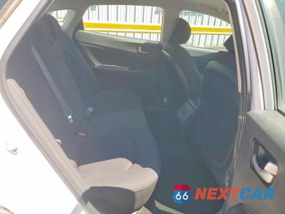 Zdjęcie 10 z 12 samochodu: 2020 KIA OPTIMA LX VIN:5XXGT4L33LG399198 - miniatura