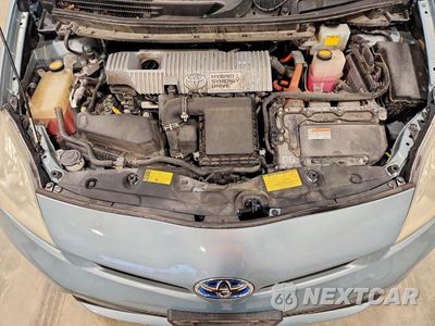Zdjęcie 11 z 12 samochodu: 2013 TOYOTA PRIUS THREE VIN:JTDKN3DUXD1642878 - miniatura
