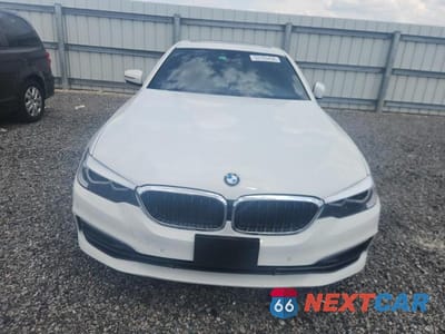 Piąte zdjęcie samochodu w środku: 2020 BMW 530 I VIN:WBAJR3C03LWW78022 - miniatura