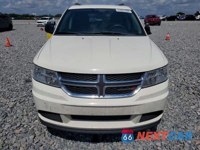 Piąte zdjęcie samochodu w środku: 2017 DODGE JOURNEY SE VIN:3C4PDCAB0HT503854 - miniatura