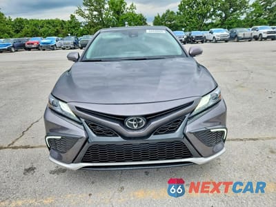 Piąte zdjęcie samochodu w środku: 2024 TOYOTA CAMRY XSE VIN:4T1K61AK3RU848923 - miniatura