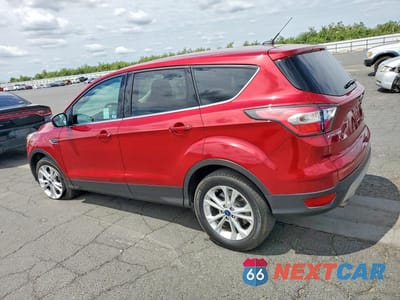 Drugie zdjęcie samochodu z przodu: 2017 FORD ESCAPE SE VIN:1FMCU0GD8HUB02902 - miniatura