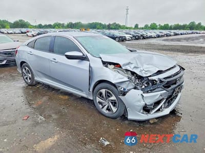 Czwarte zdjęcie samochodu z boku: 2019 HONDA CIVIC LX VIN:2HGFC2F66KH604970 - miniatura
