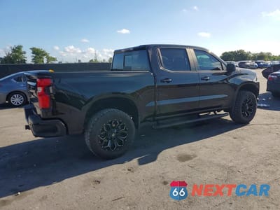 Trzecie zdjęcie samochodu z tyłu: 2019 CHEVROLET SILVERADO K1500 LT TRAIL BOSS VIN:3GCPYFEDXKG304344 - miniatura