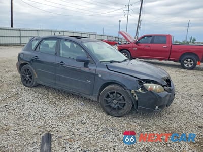 Czwarte zdjęcie samochodu z boku: 2006 MAZDA 3 HATCHBACK VIN:JM1BK143461433529 - miniatura