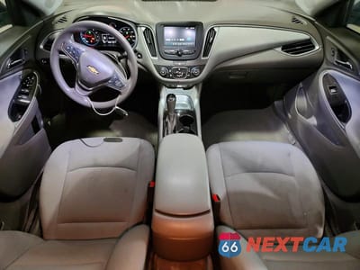 Zdjęcie 8 z 12 samochodu: 2018 CHEVROLET MALIBU LS VIN:1G1ZB5ST8JF288959 - miniatura