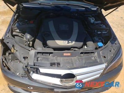Zdjęcie 11 z 12 samochodu: 2009 MERCEDES-BENZ C 300 4MATIC VIN:WDDGF81X99R061501 - miniatura