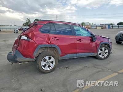 Trzecie zdjęcie samochodu z tyłu: 2021 TOYOTA RAV4 LE VIN:4T3MWRFV8MU030209 - miniatura