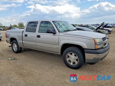 Czwarte zdjęcie samochodu z boku: 2005 CHEVROLET SILVERADO K1500 VIN:2GCEK13T651160245 - miniatura