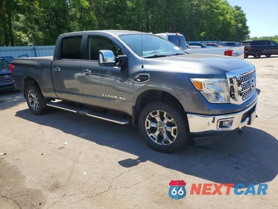 Czwarte zdjęcie samochodu z boku: 2017 NISSAN TITAN XD S VIN:1N6BA1F22HN520717 - miniatura