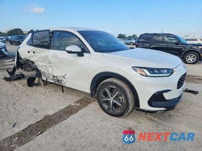 Czwarte zdjęcie samochodu z boku: 2025 HONDA HR-V EXL VIN:3CZRZ1H70SM729999 - miniatura