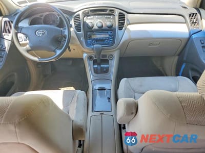 Zdjęcie 8 z 14 samochodu: 2003 TOYOTA HIGHLANDER BASE VIN:JTEGD21A030062469 - miniatura
