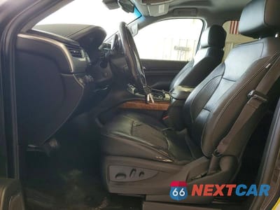 Zdjęcie 7 z 13 samochodu: 2018 CHEVROLET SUBURBAN K1500 PREMIER VIN:1GNSKJKC7JR247004 - miniatura
