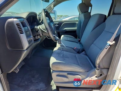 Zdjęcie 7 z 12 samochodu: 2019 CHEVROLET SILVERADO LD C1500 VIN:2GCRCNEC4K1203446 - miniatura