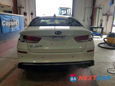 Zdjęcie 6 z 13 samochodu: 2019 KIA OPTIMA LX VIN:5XXGT4L3XKG363538 - miniatura