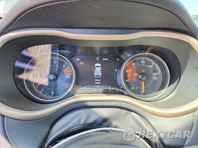 Zdjęcie 9 z 13 samochodu: 2017 JEEP CHEROKEE LIMITED VIN:1C4PJMDB4HW648027 - miniatura