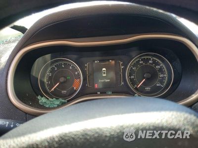 Zdjęcie 9 z 12 samochodu: 2014 JEEP CHEROKEE LATITUDE VIN:1C4PJMCS8EW286331 - miniatura