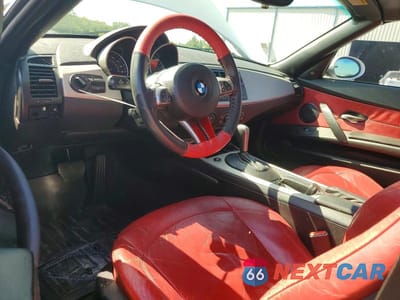 Zdjęcie 8 z 12 samochodu: 2005 BMW Z4 3.0 VIN:4USBT53595LU10865 - miniatura