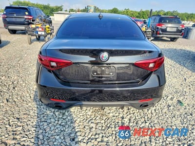 Zdjęcie 6 z 12 samochodu: 2020 ALFA ROMEO GIULIA TI VIN:ZARFAMBNXL7631234 - miniatura