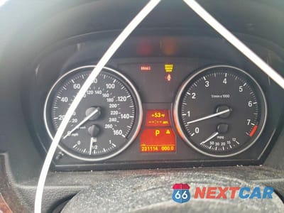 Zdjęcie 9 z 13 samochodu: 2008 BMW 328 XI SULEV VIN:WBAVC73578KP37433 - miniatura