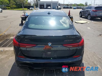 Zdjęcie 6 z 12 samochodu: 2021 BMW M235XI VIN:WBA13AL04M7G62156 - miniatura