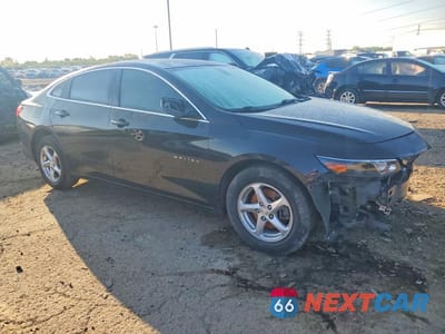 Czwarte zdjęcie samochodu z boku: 2017 CHEVROLET MALIBU LS VIN:1G1ZB5ST1HF181410 - miniatura