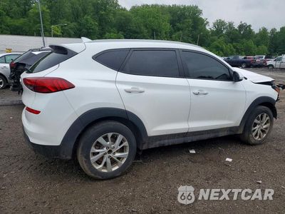 Trzecie zdjęcie samochodu z tyłu: 2021 HYUNDAI TUCSON VALUE VIN:KM8J33A42MU290296 - miniatura
