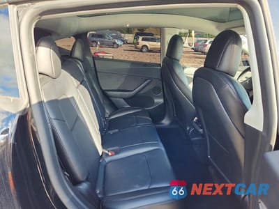 Zdjęcie 11 z 13 samochodu: 2022 TESLA MODEL Y VIN:7SAYGDEE1NF447829 - miniatura