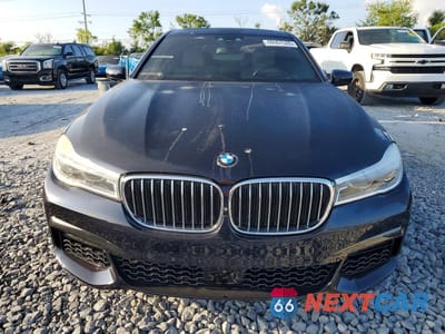 Piąte zdjęcie samochodu w środku: 2016 BMW 750 I VIN:WBA7F0C55GGM20713 - miniatura