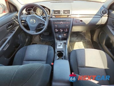 Zdjęcie 8 z 12 samochodu: 2008 MAZDA 3 I VIN:JM1BK12F281836246 - miniatura