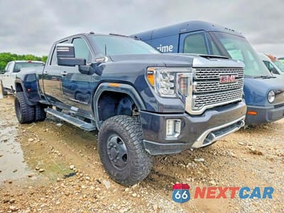 Czwarte zdjęcie samochodu z boku: 2020 GMC SIERRA K3500 DENALI VIN:1GT49WEY3LF221537 - miniatura