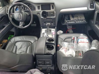 Zdjęcie 8 z 13 samochodu: 2010 AUDI Q7 PREMIUM PLUS VIN:WA1MYAFE8AD001971 - miniatura