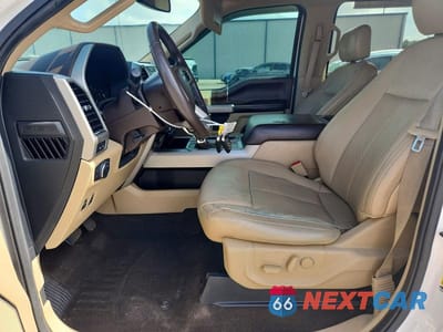 Zdjęcie 7 z 12 samochodu: 2019 FORD F150 LARIAT VIN:1FTEW1E4XKFB12696 - miniatura