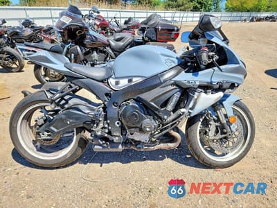 2019 SUZUKI GSX-R600 JS1GN7FA8K7100442 - główne zdjęcie licytacji z USA - miniatura