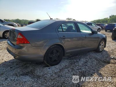 Trzecie zdjęcie samochodu z tyłu: 2010 FORD FUSION SE VIN:3FAHP0HA1AR180950 - miniatura
