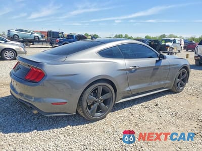 Trzecie zdjęcie samochodu z tyłu: 2021 FORD MUSTANG VIN:1FA6P8TH7M5113948 - miniatura