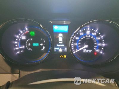 Zdjęcie 9 z 12 samochodu: 2015 HYUNDAI SONATA HYBRID BASE VIN:KMHEC4A43FA134912 - miniatura