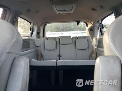 Zdjęcie 10 z 13 samochodu: 2012 CHRYSLER TOWN & COUNTRY LIMITED VIN:2C4RC1GG2CR169910 - miniatura